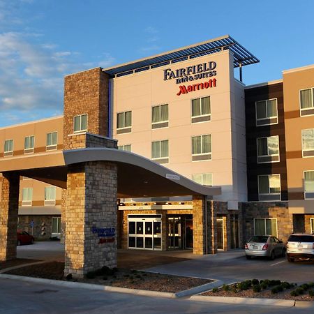 Fairfield Inn & Suites By Marriott Omaha Papillion Bagian luar foto